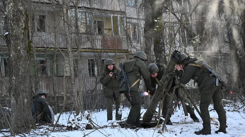 Latihan Perang Pasukan Ukraina di Kota Hantu Chernobyl