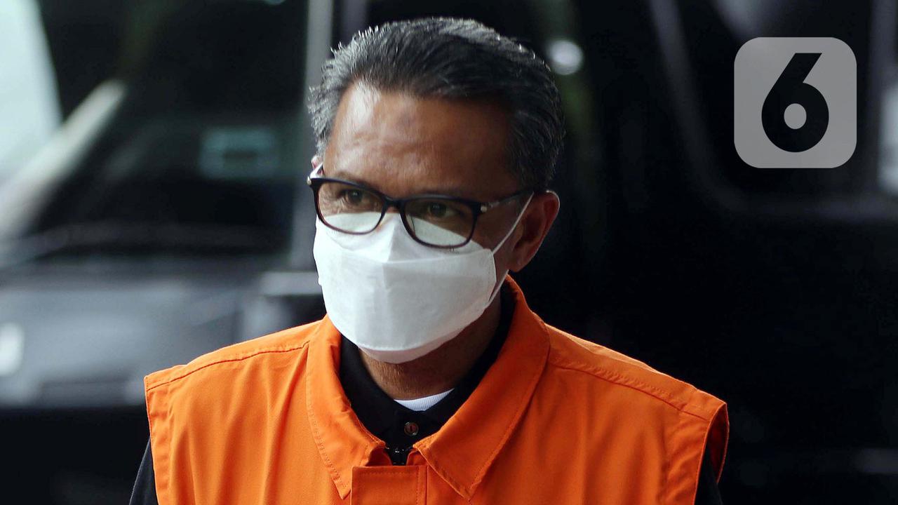 FOTO: Pasca Ditahan KPK, Nurdin Abdullah Jalani Pemeriksaan Perdana