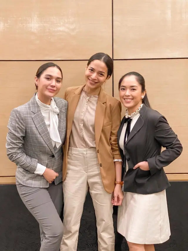 Momen Syuting Layangan Putus Episode Terakhir (Foto: Instagram/@raquelklarkin)