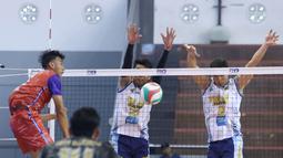 Kemenangan sempurna Perumda ini menjadi sinyal kuat kebangkitan klub asal Bekasi, sekaligus memberikan pukulan telak bagi TNI AU di babak penentuan ini. (Dok. PBVSI)