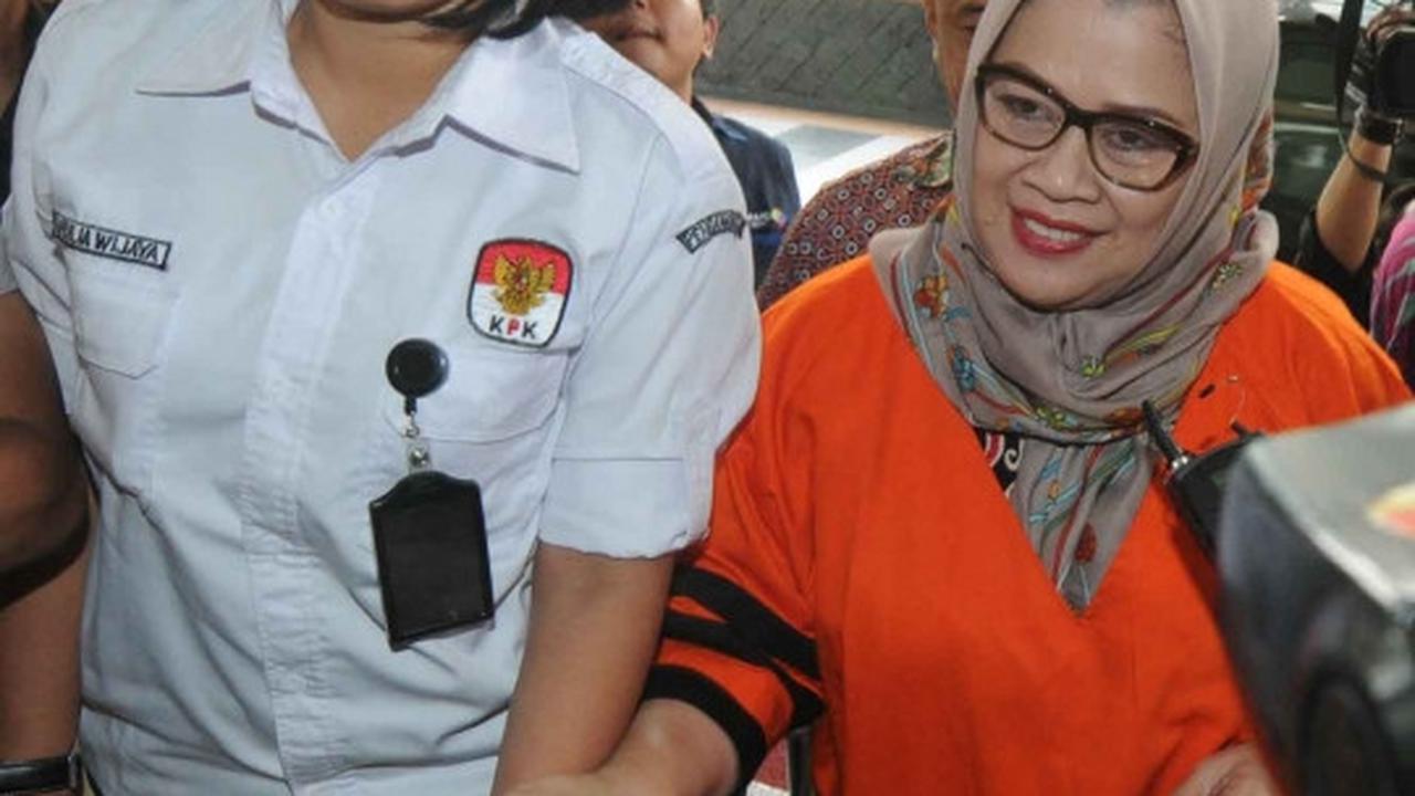 Pemeriksaan perdana Dewie Yasin Limpo pasca ditahan KPK