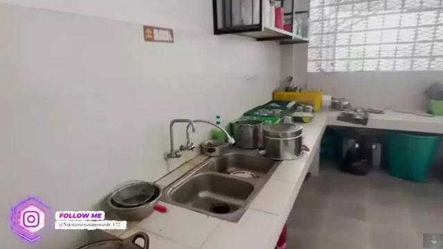 Potret Dapur Kotor Soimah di Rumah Yogyakarta, Sederhana Tanpa Kitchen Set tapi Luas