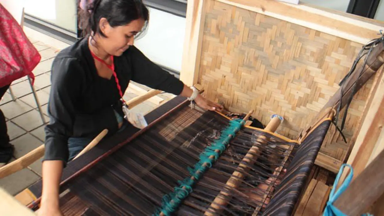Kesenian Budaya Badui Hadir di Bazaar Indonesia Merdeka