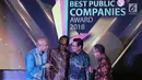 Presiden Komisaris Warta Ekonomi, Fadel Muhammad (ketiga kiri) berbincang jelang memberikan penghargaan Indonesia Best Public Companies 2018 di Jakarta, Selasa (31/7). (Liputan6.com/Helmi Fithriansyah)