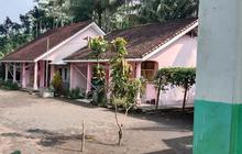Termakan Kabar Hoaks, Penjaga Sekolah Segel Gedung SMP Bikin Anak-Anak Tak Bisa Belajar