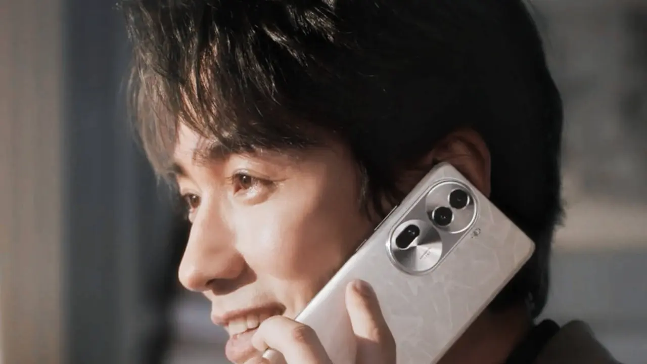 OPPO Reno 11