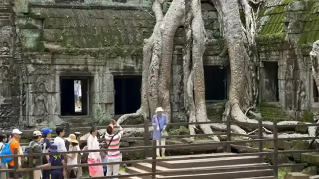 Mimpi Buruk Youtuber Kunjungi Angkor Wat: Dipukuli Turis Rusia, Diancam Polisi Kamboja