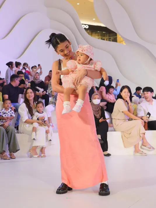 <p>[Instagram/cantitachril]</p>