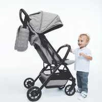 Stroller Baby Dior Pertama yang Menggunakan Motif Cannage