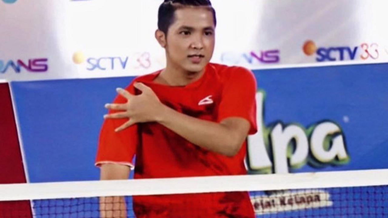 Jirayut begitu senang bisa memenangkan pertandingan.  Jirayut mengucap rasa syukurnya.