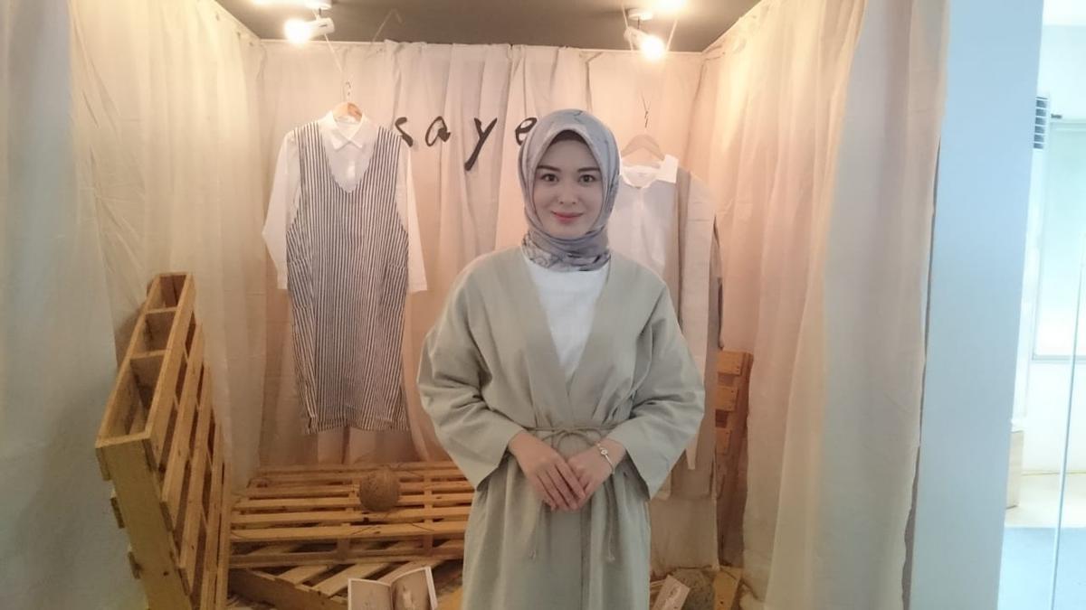 7 OOTD Hijaber 2025 ala Wanita Korea, Tampil Beda dan Tambah Cantik