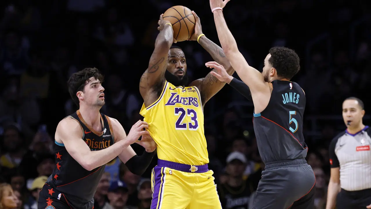 LeBron James harus menunda mencetak 40.000 poin di NBA