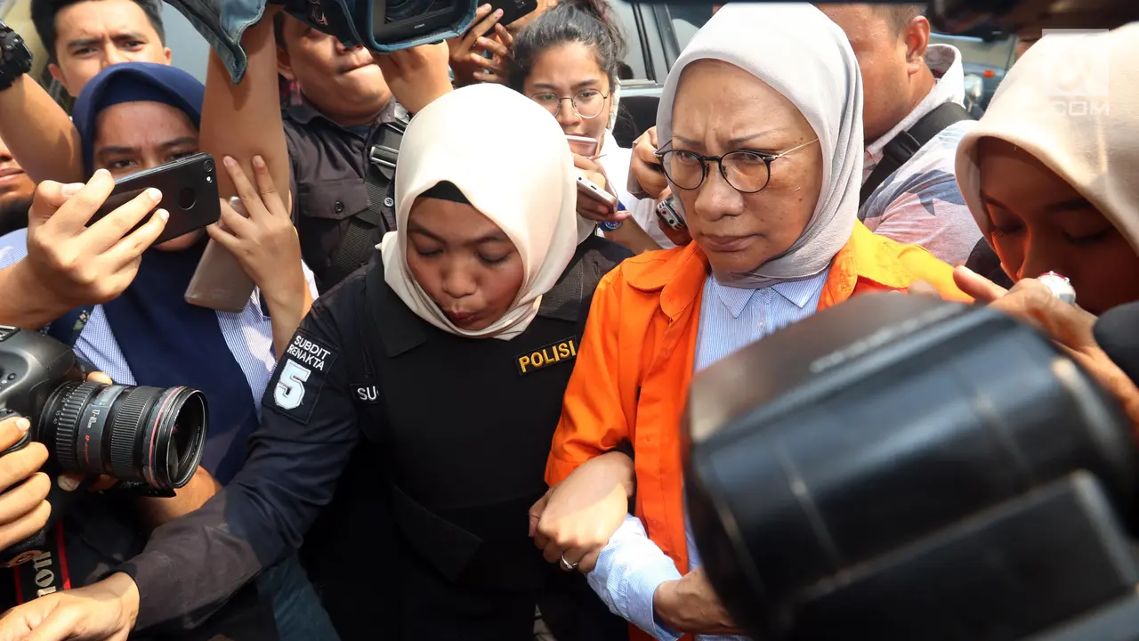 Ratna Sarumpaet