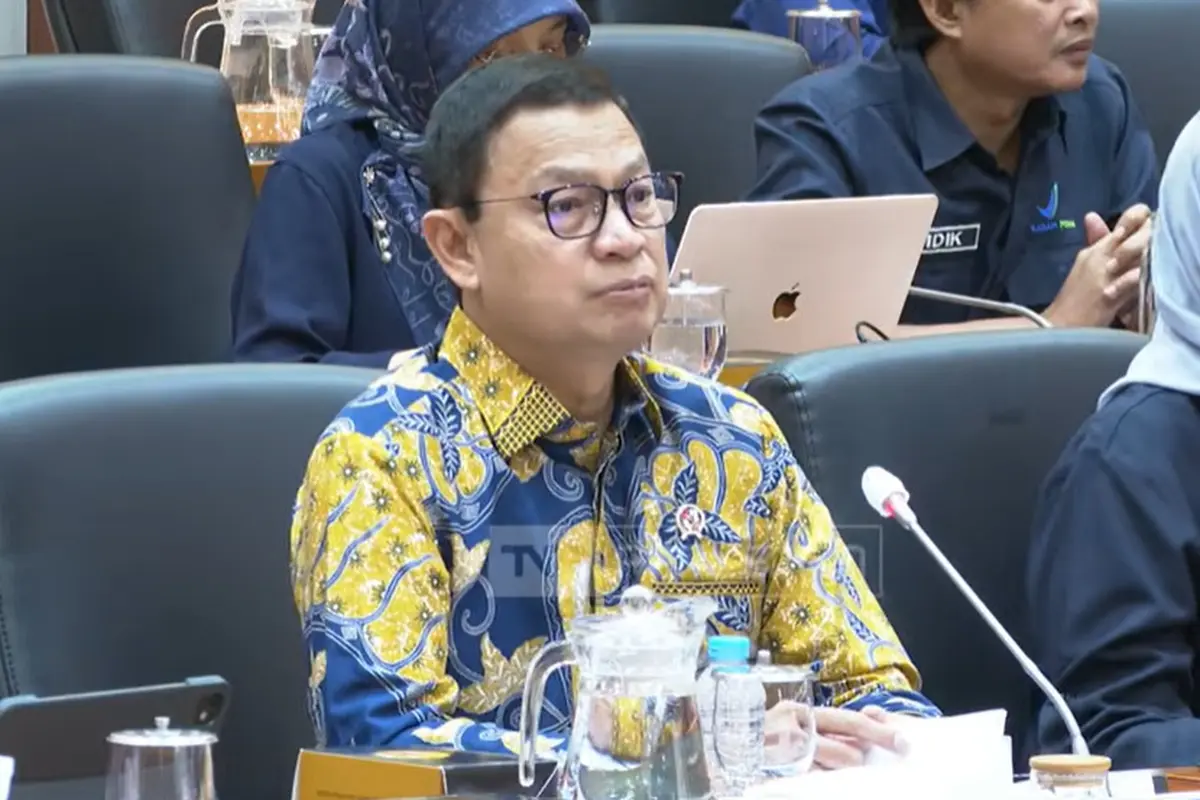 Kepala BPOM Taruna Ikrar dalam rapat dengar pendapat (RDP) bersama Komisi IX DPR RI di Jakarta, Senin, (20/4/2026).