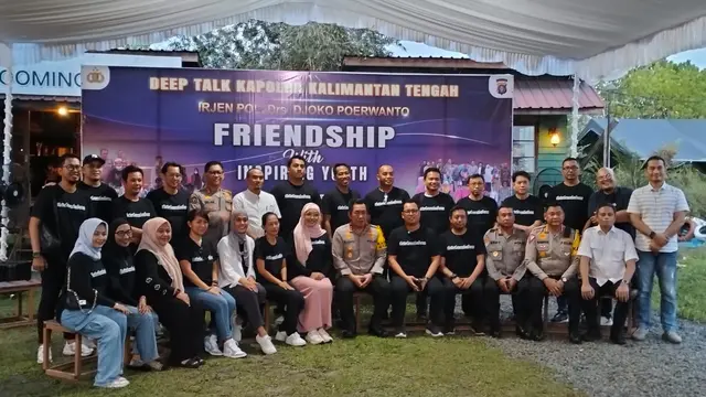 Kapolda Kalimantan Tengah Irjen Pol Djoko Poerwanto menggelar pertemuan ngobrol dua arah bersama tokoh muda Kalimantan Tengah, bertempat di Sakuyan Side, Jalan Mahir Mahar Nomor 101-102 Kota Palangka Raya, Minggu sore (17/3/2024).