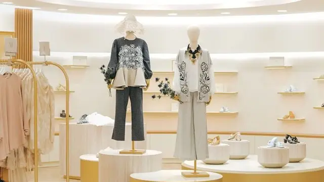 store terbaru Klamby di PIM 3