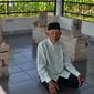 Juru kunci Kompleks Makam Tumenggung Yudhanegara II. (Foto: Liputan6.com/Muhamad Ridlo)