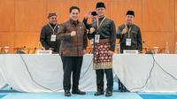 Menteri Pemuda dan Olahraga (Menpora), Erick Thohir, bersama Menteri Luar Negeri (Menlu) Sugiono, yang baru saja terpilih sebagai Ketua Umum PB Ikatan Pencak Silat Indonesia (IPSI) 2026-2030 di Jakarta, Sabtu (11/4/2026). (Dok. Kemenpora)
