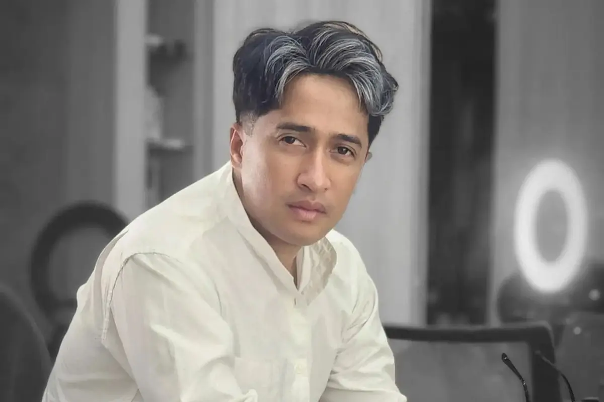 Potret Irfan Hakim dengan Gaya Rambut Baru, Tampil Lebih Fresh