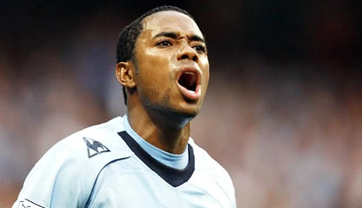 Manchester City's Brazilian forward Robinho shouts during their English Premier League football match against Chelsea at The City of Manchester Stadium in Manchester on September 13, 2008. AFP PHOTO/ADRIAN DENNIS