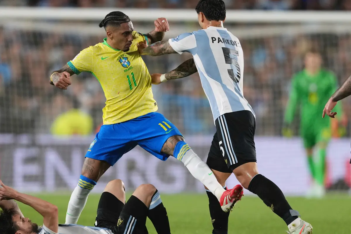 Timnas Argentina vs Brasil