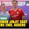 Momen Unik John Herdman: Jinjit Saat Berdiri di Samping Emil Audero