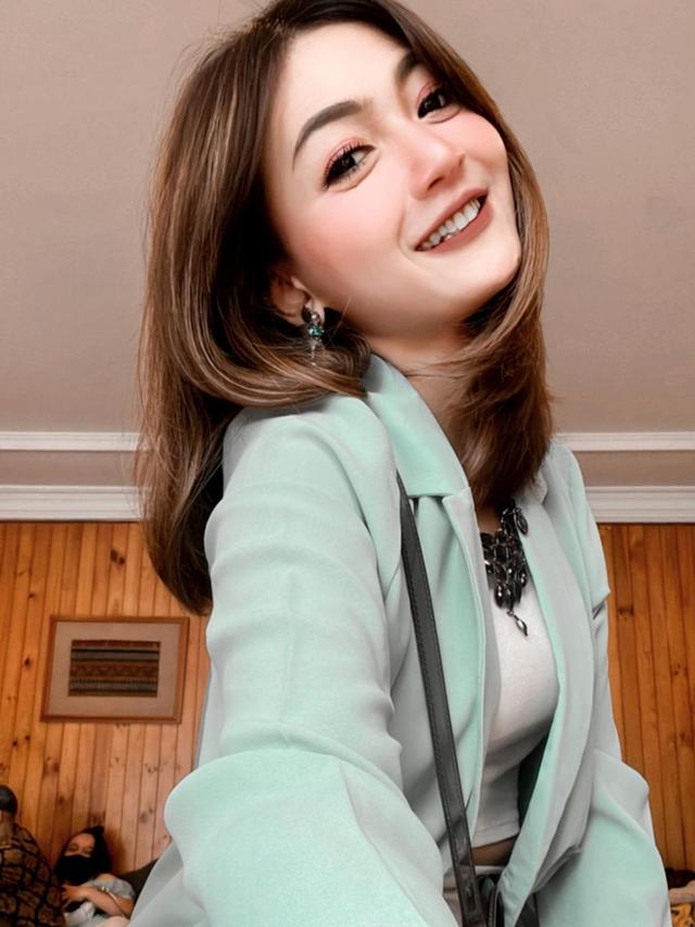 Sosok Riesca Rossianna Finalis New AFI 2013