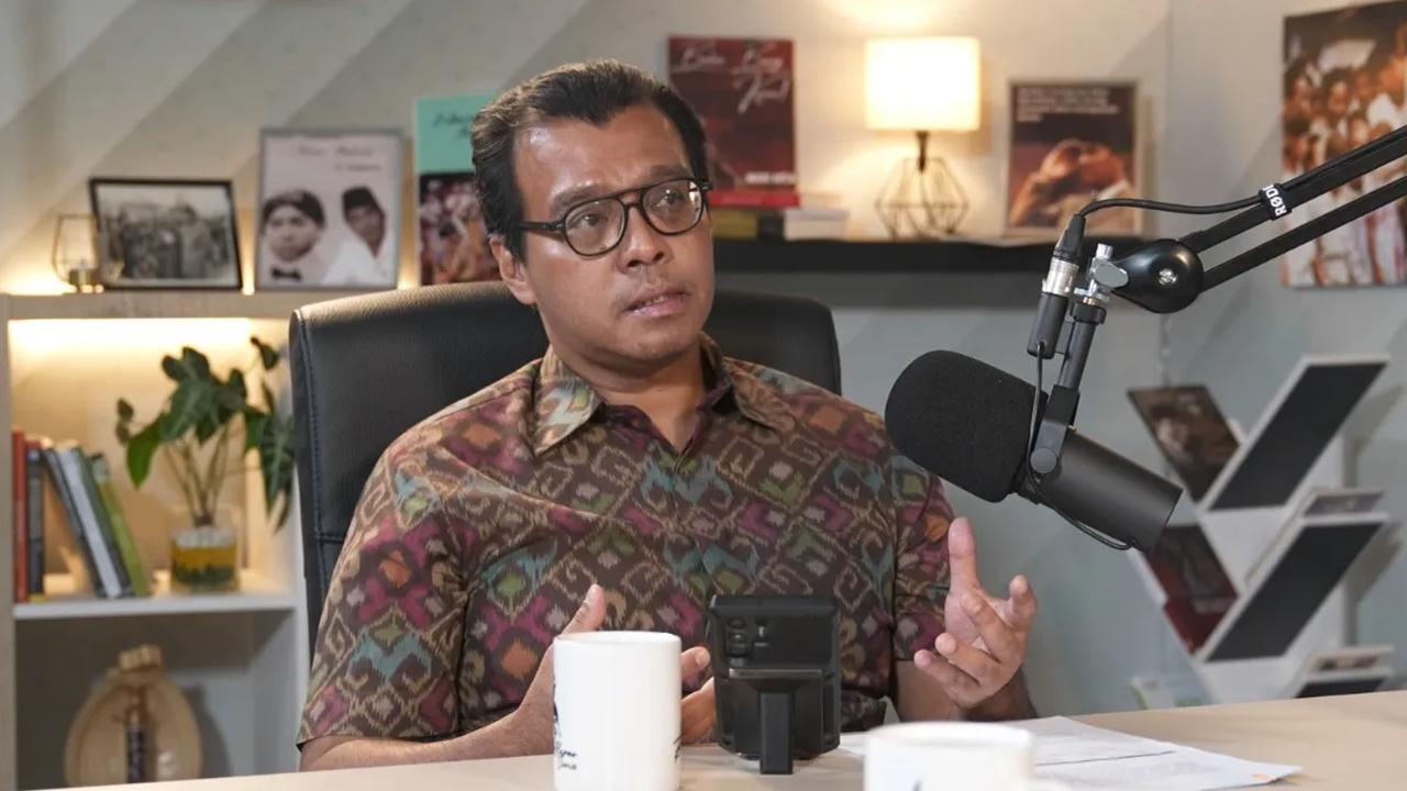 Andi mengaku belum pernah diajak berbicara dengan PDIP dan koalisi Ganjar untuk bergabung ke TPN.<br>