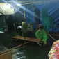 Sejumlah tempat pemungutan suara (TPS) di wilayah Duri Kepa, Kebon Jeruk, Jakarta Barat tergenang banjir akibat hujan yang terus mengguyur DKI Jakarta. (Istimewa).