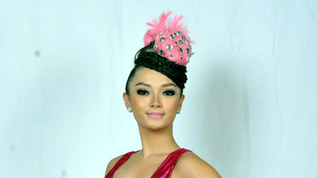 Zaskia Gotik Yakin dengan Kekasih Barunya