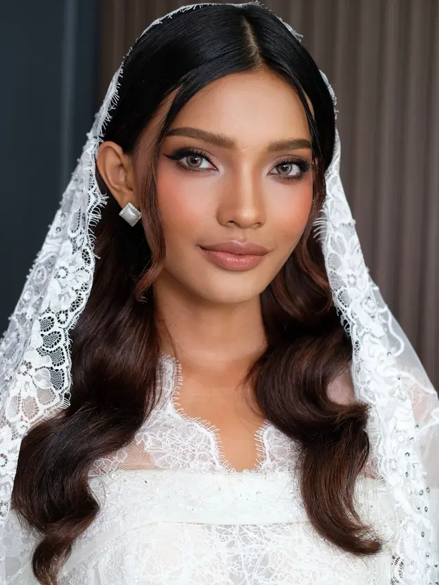 Alda Callista, Miss Indonesia 2016 (instagram.com/listaputrial)