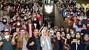 Ini dia momen saat Krisdayanti menjadi dosen tamu di Fakultas Ilmu Sosial dan Ilmu Politik (FISIP) Universitas Brawijaya. (Instagram @krisdayantilemos)