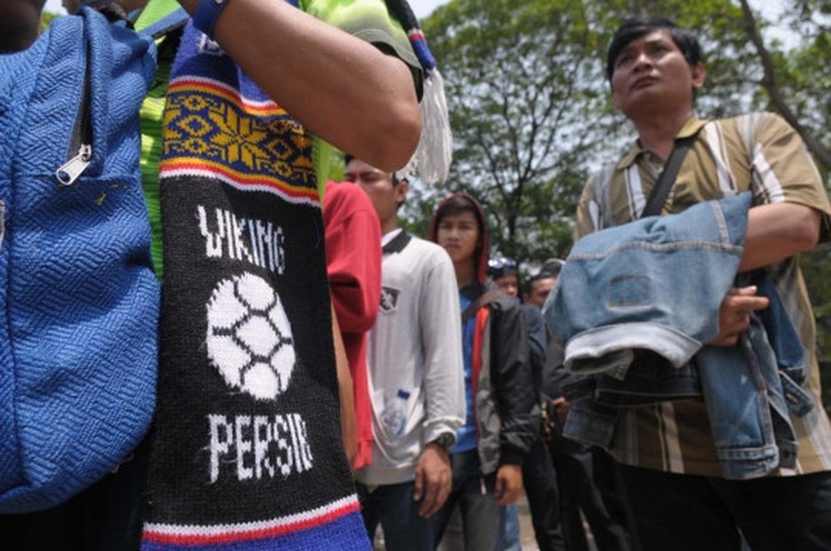 Ribuan Bobotoh mulai berdatangan di Gelora Bung Karno