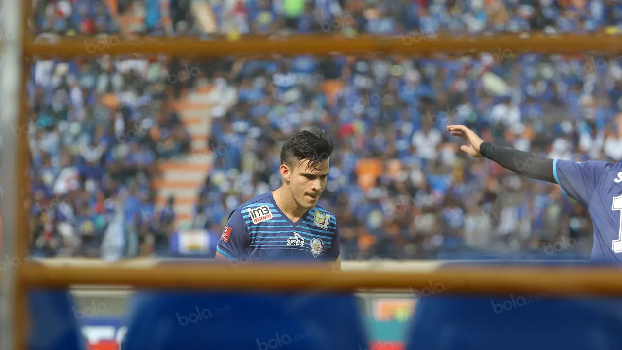 Gustavo Giron