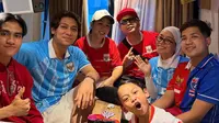 Lesti Kejora dan Rizky Billar Nonton Timnas Indonesia vs Thailand, Akui Tegang Banget