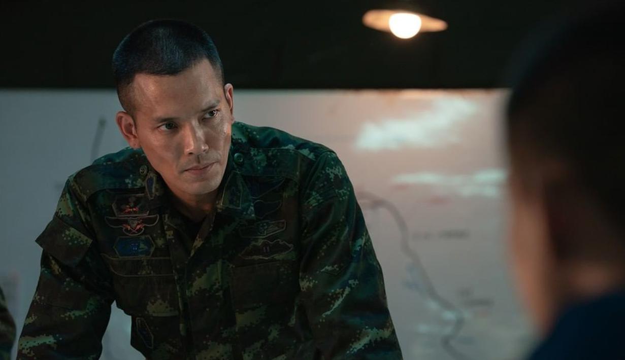 Gambar yang diupload Netflix Indonesia menampilkan adegan dalam serial Thai Cave Rescue. Kisah ini merupakan adaptasi dari kejadian nyata yang terjadi pada tahun 2018. (Instagram/@netflixid)