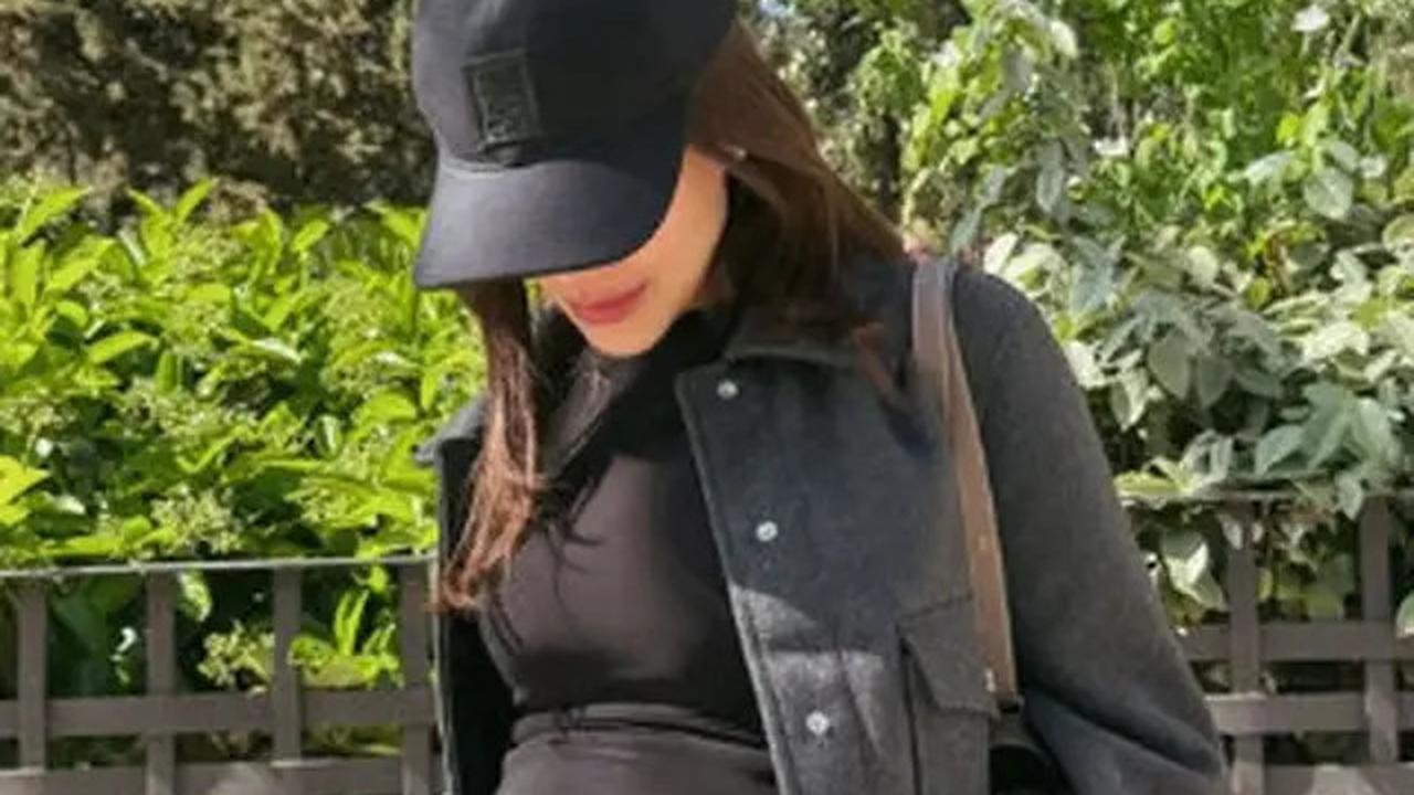 7 Potret Terbaru Aaliyah Massaid di Kehamilan 7 Bulan, Tampil Langsing
