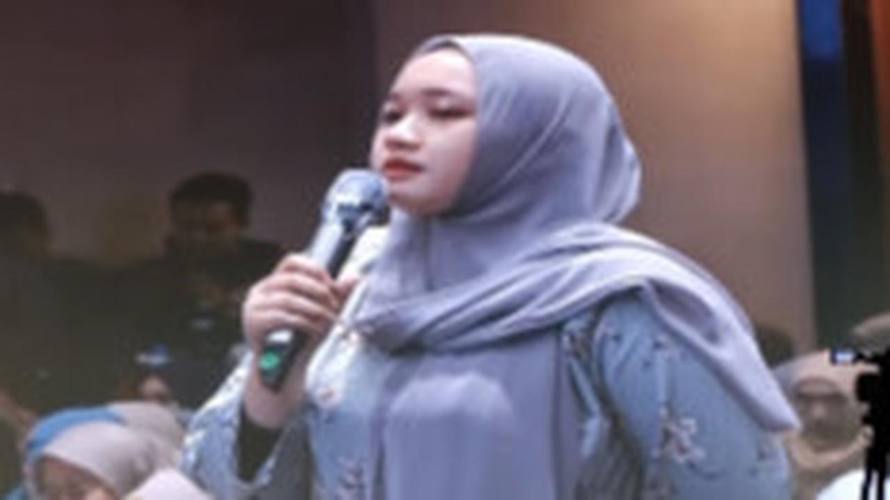Bergetar Menahan Tangis, Perempuan ini Curhat Sering Disebut Anak Durhaka dan PSK, Padahal Nafkahi Keluarga