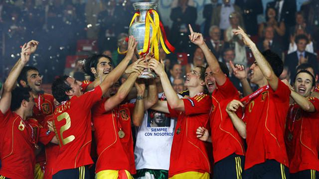 Video highlights final Piala Eropa 2008 antara Jerman melawan Spanyol yang berakhir dengan skor 0-1.