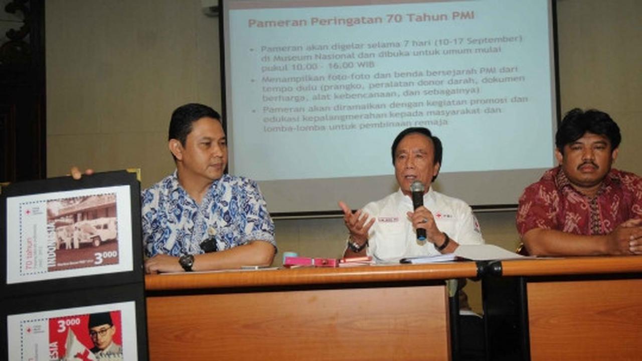 Prangko Bung Hatta semaraki HUT ke-70 PMI