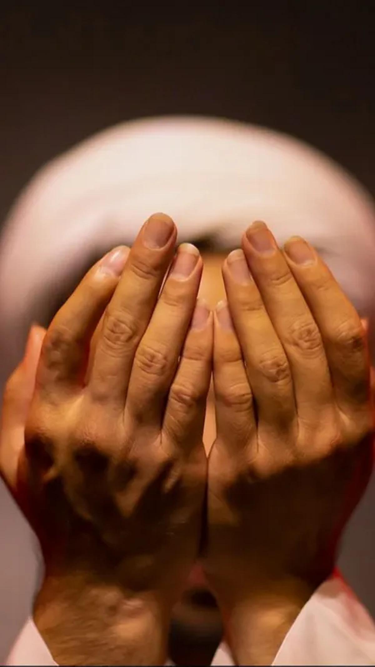 Dasar Hukum Shalat Qobliyah Dzuhur dan Badiyah<br>