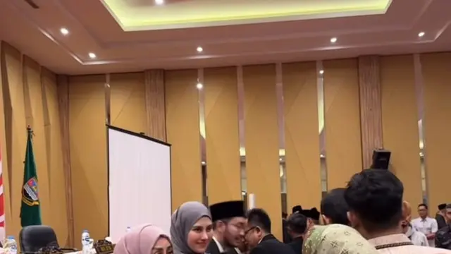 Momen Amy Qanita Ikut Dampingi dan Beri Dukungan ke Jeje. (instagram/syahnazs)