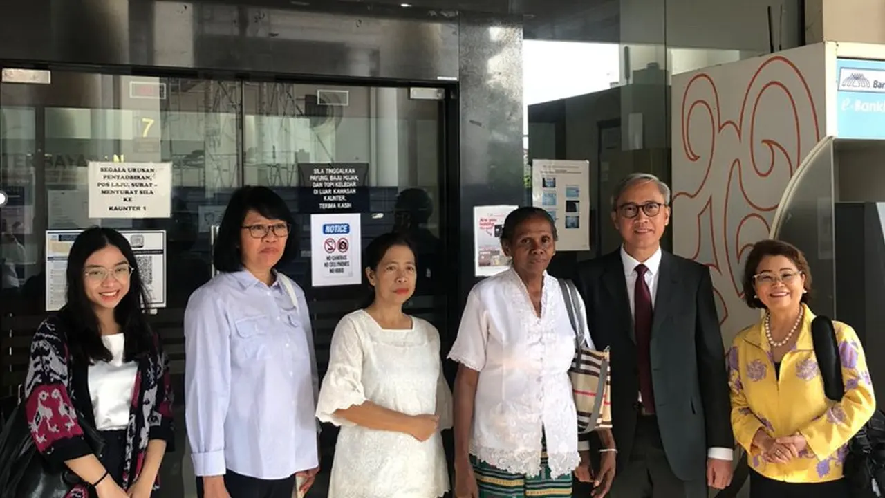 Ibu dari Adelina Lisao dibantu oleh KJRI Penang untuk menuntut keadilan atas kematian putrinya.