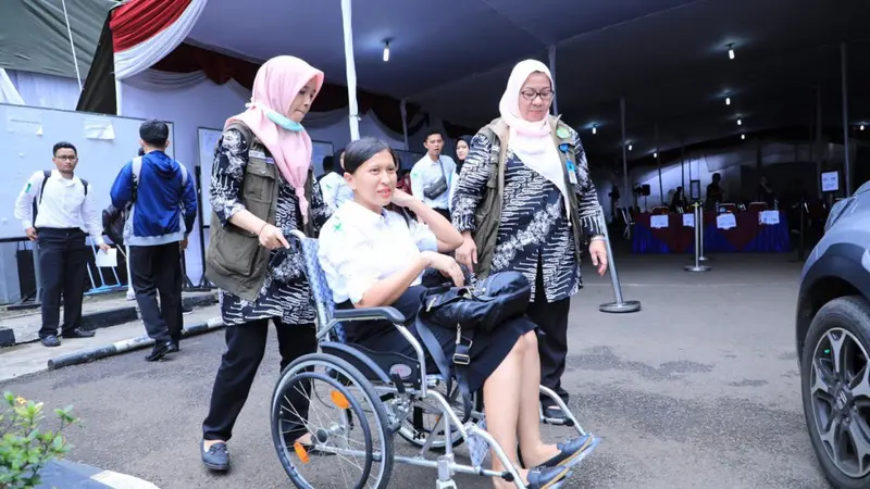 Ruth, salah satu peserta Seleksi Kompetensi Dasar (SKD) Calon Pegawai Negara Sipil (CPNS) Kementerian te