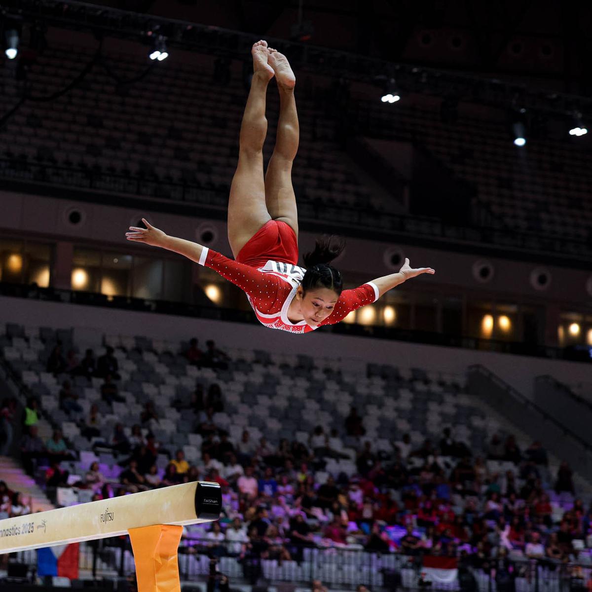 FOTO: Debut Apik Tim Gimnastik Putri Indonesia di Kejuaraan Dunia 2025, Tampil Maksimal di Hadapan Publik Sendiri