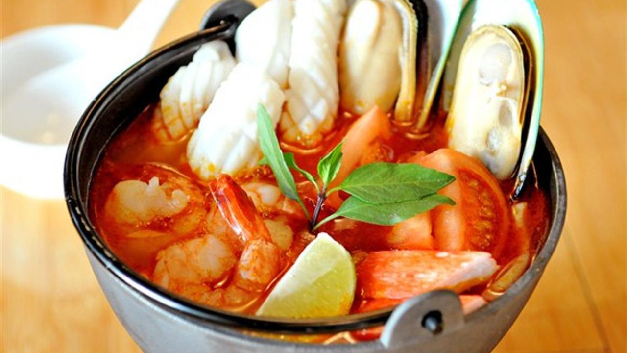 'Traveling' ke Bangkok? 8 Kuliner Ini yang Wajib Kamu Cicip