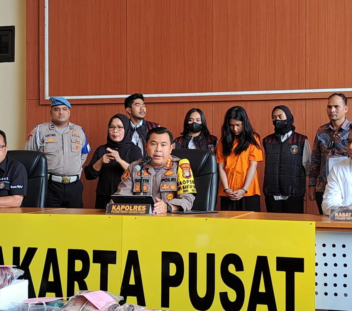 Tersangka kasus dugaan penipuan dan penggelapan tiket konser Coldplay, Ghisca Debora Aritonang (19) tidak dijerat dengan pasal tindak pidana pencucian uang (TPPU).