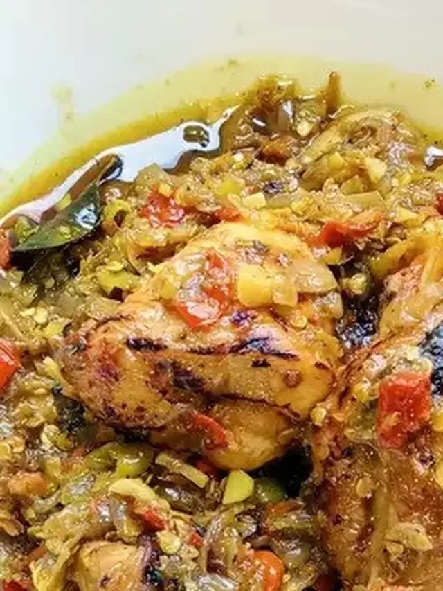 Ayam Betutu Kuah
