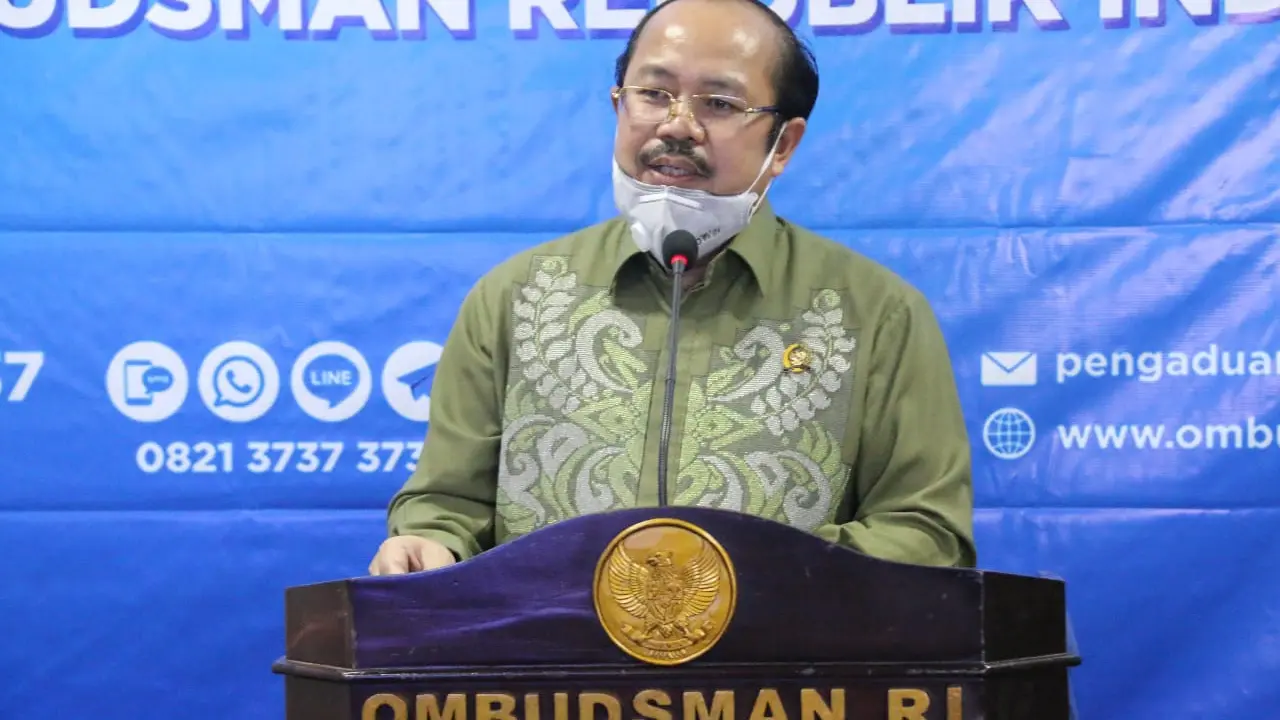 Ketua Ombudsman Amzulian Rifai