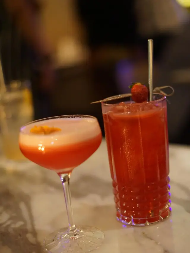 Double Chin Restaurant & Bar